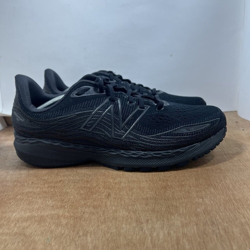 New Balance 860 v12 Men Size 13 2E Wide M860N12 Running Shoes Sneakers